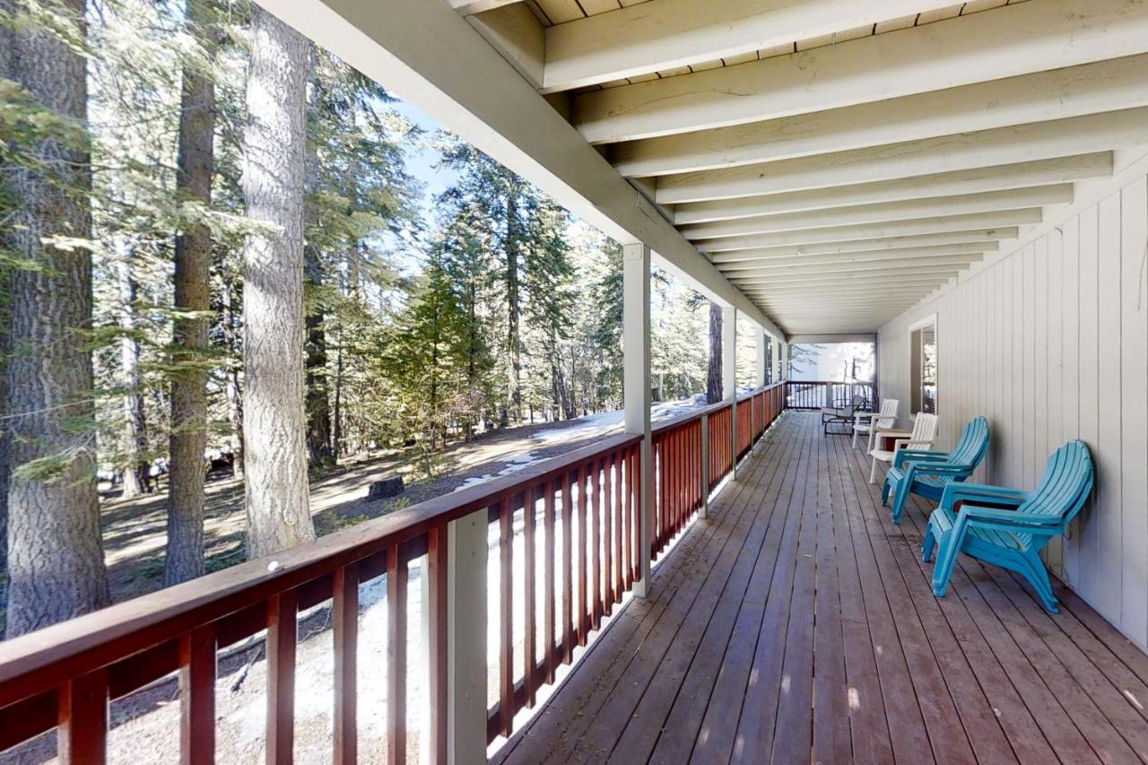 Whispering Pines Villa Shaver Lake Bagian luar foto